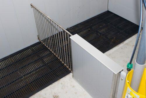 Topfloor cast iron stable grids